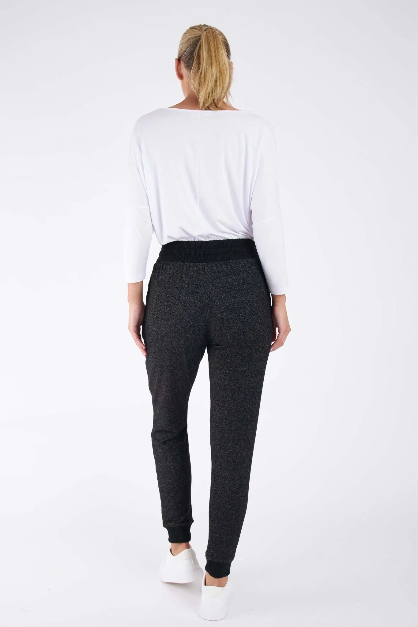 Betty Basics Emerson Pant in Charcoal