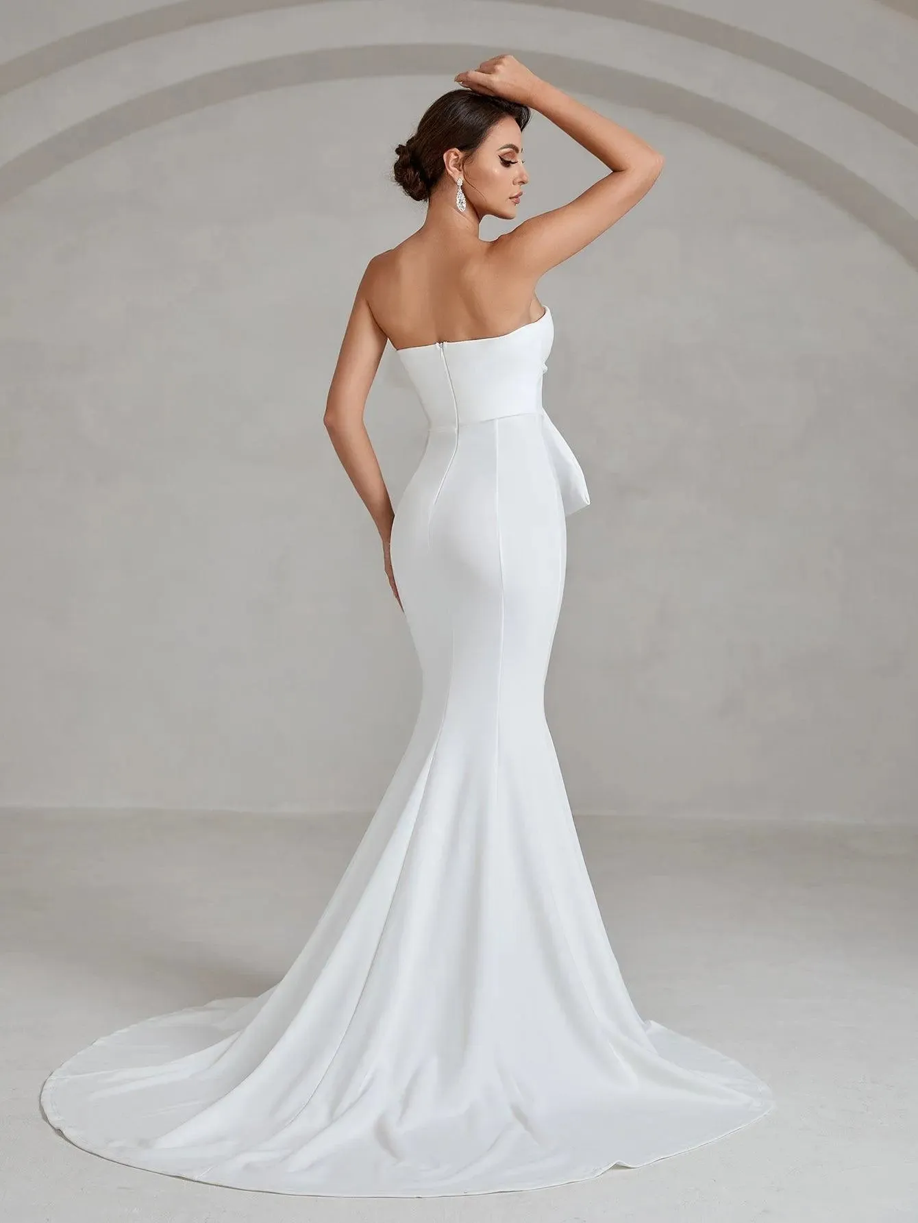 Bow Front Mermaid Hem Tube Wedding Dress