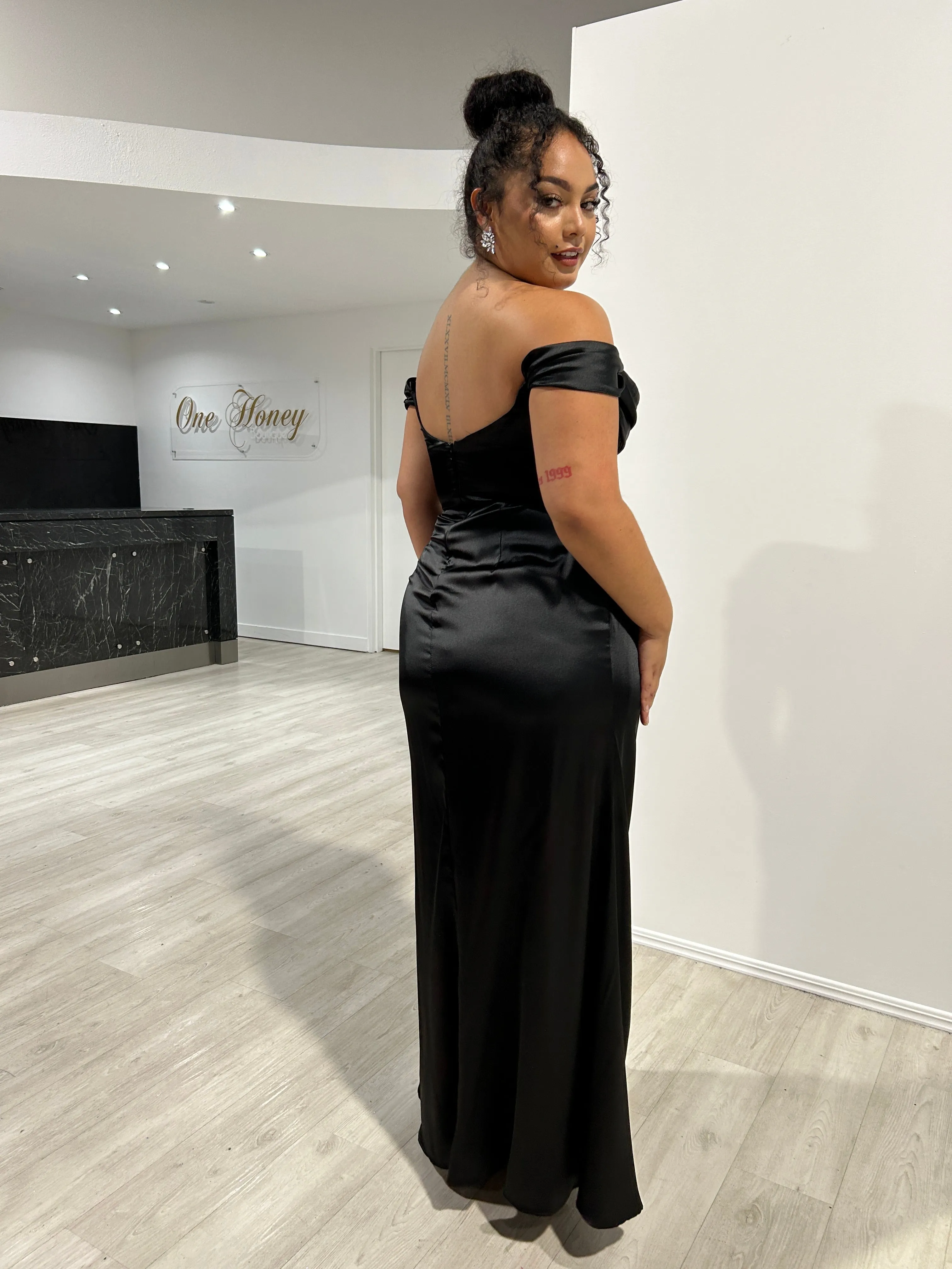 CECE Curve Satin Off The Shoulder Corset Bustier Bridesmaid Formal Dress