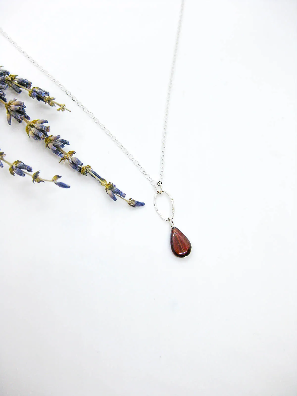 Chrysanthe: Garnet Necklace - n599