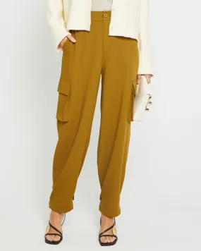 Cornelia Pant