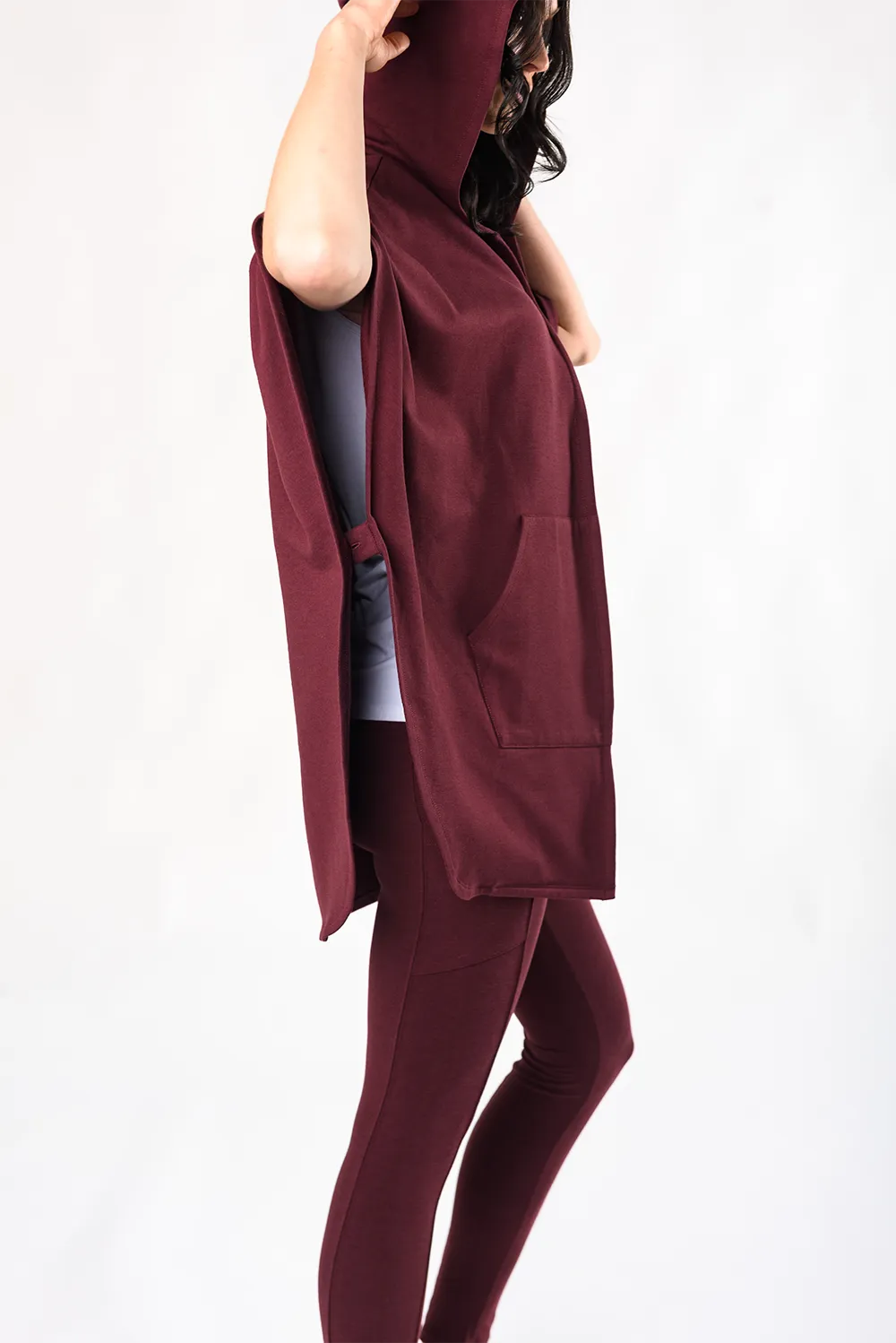 Dakota Hooded Bamboo Poncho - Wine