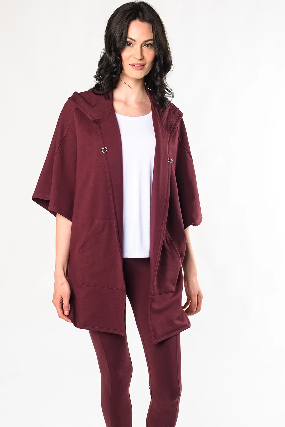 Dakota Hooded Bamboo Poncho - Wine