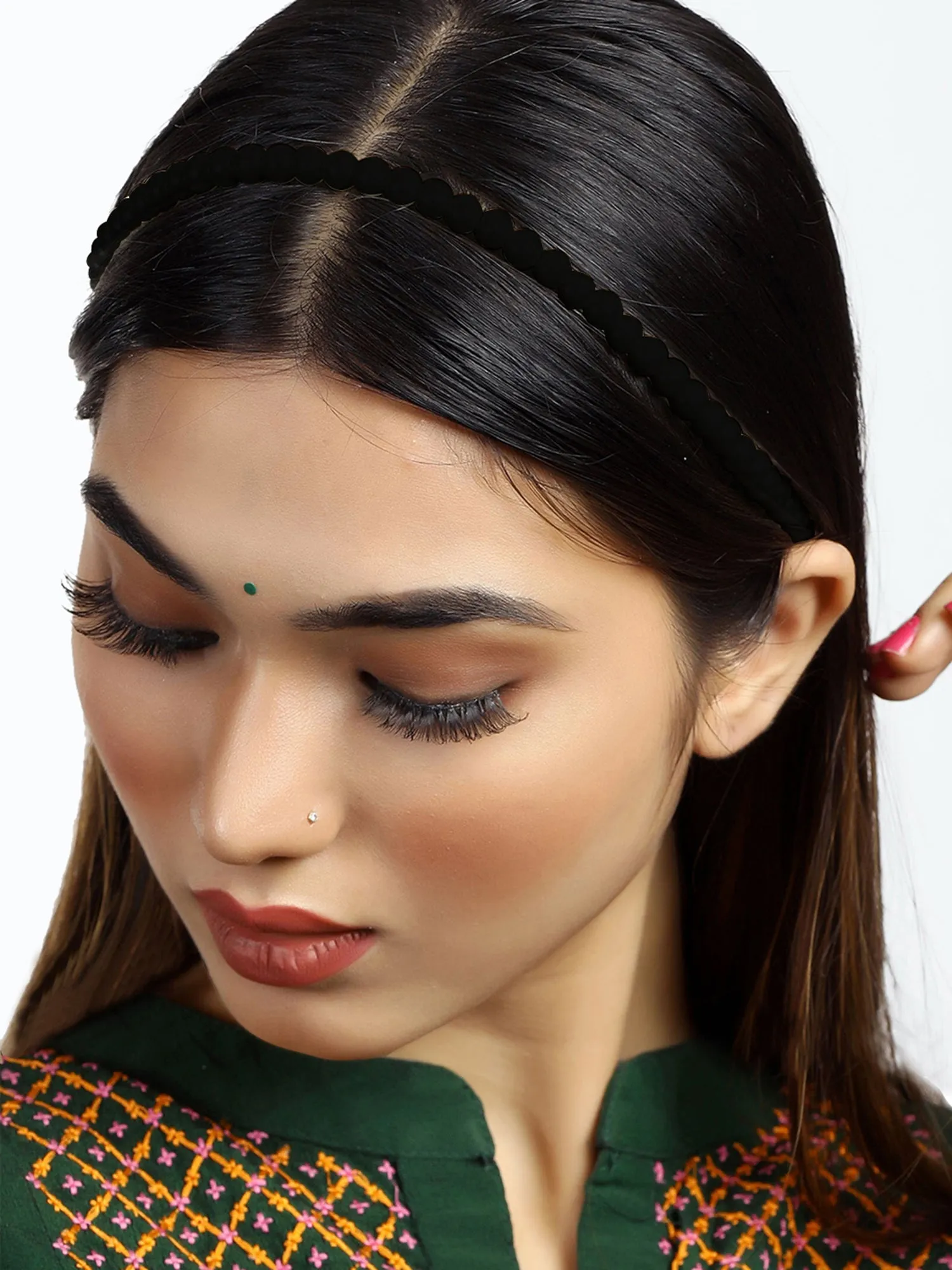 Elegant Black Beads Hairband for Women