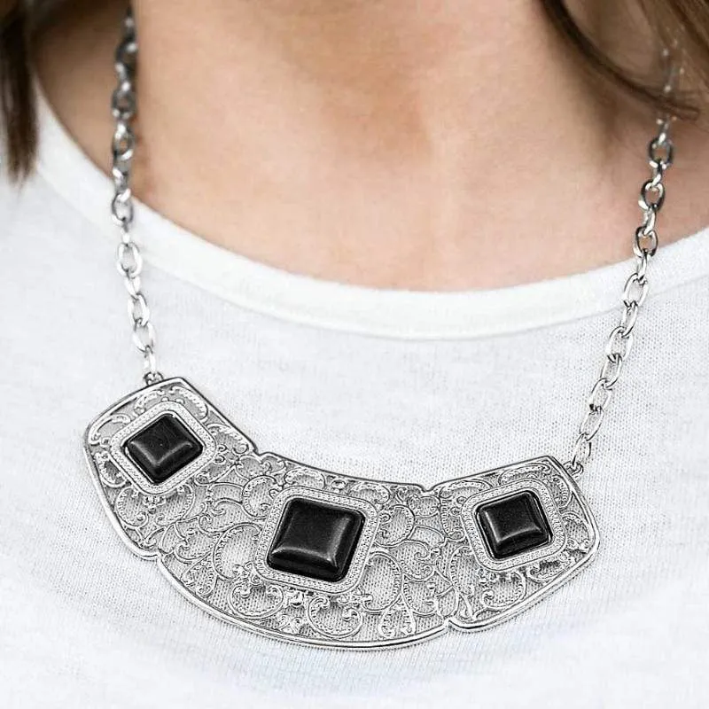 Feeling Inde-PENDANT Black Statement Necklace