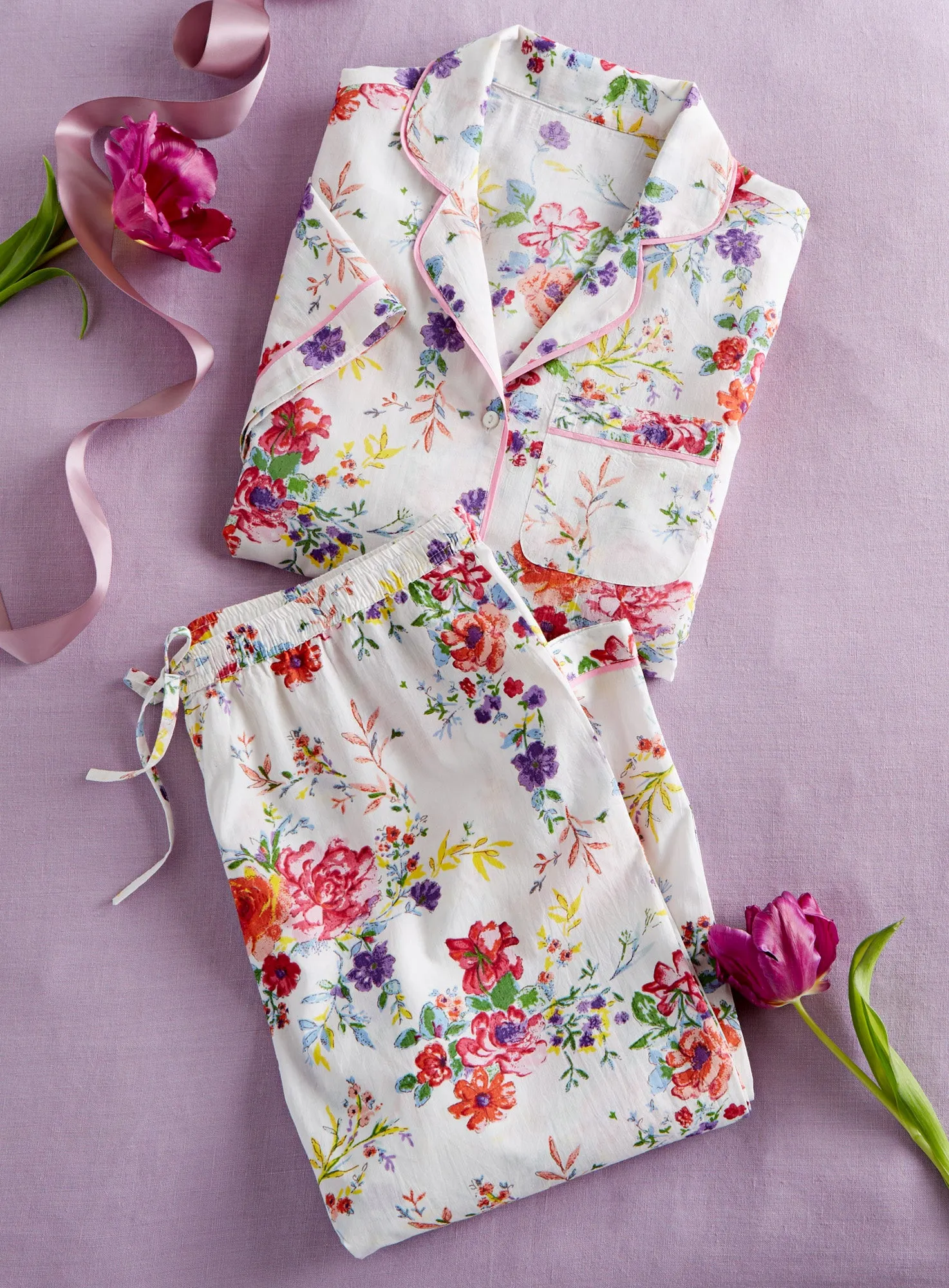 Floral Bouquet Short-Sleeve Pajamas