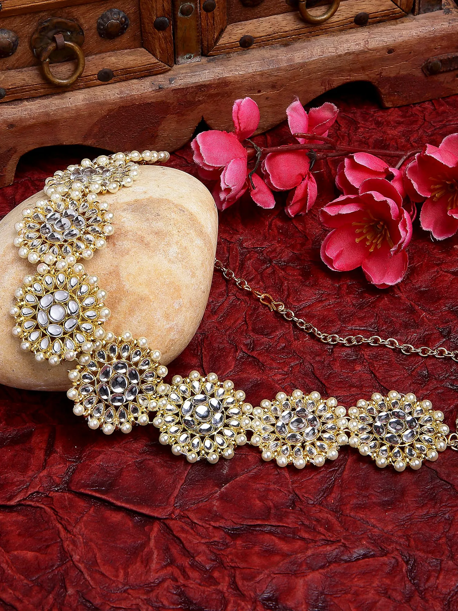 Floral Shape Kundan Studded Hairband