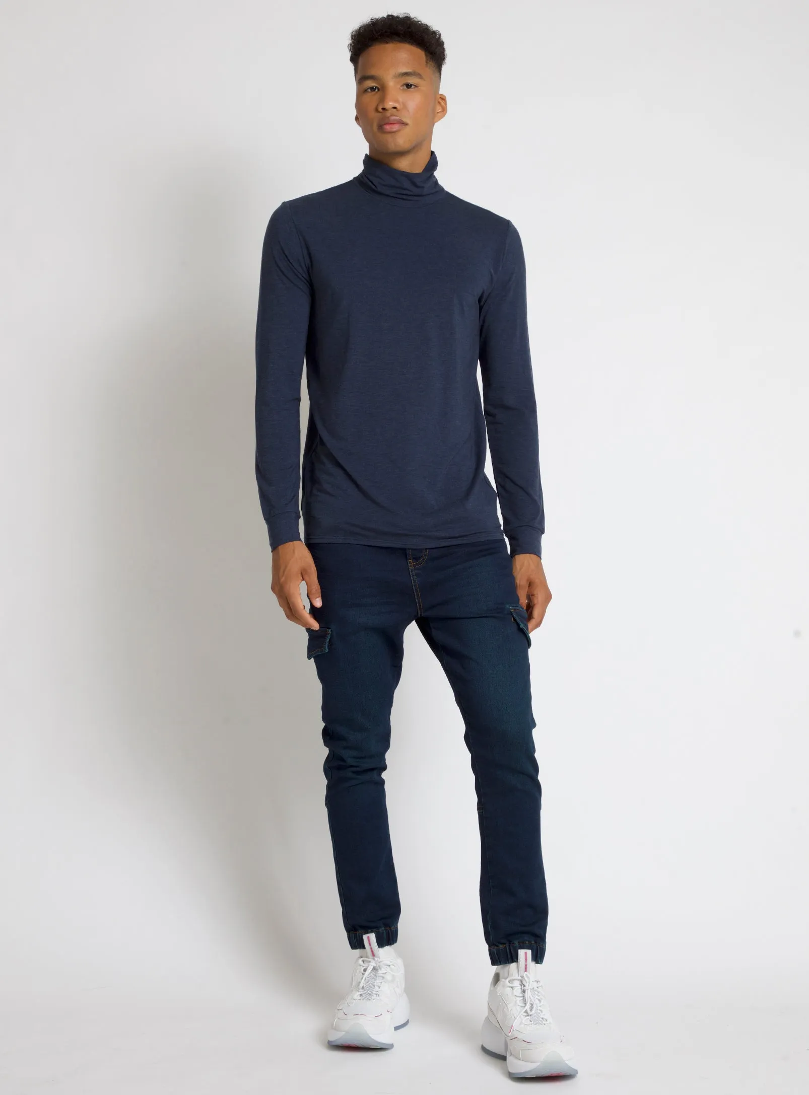 NEL | Dry edition turtleneck long sleeve t-shirt || NEL | T-shirt à col en V manche longue édition Sec