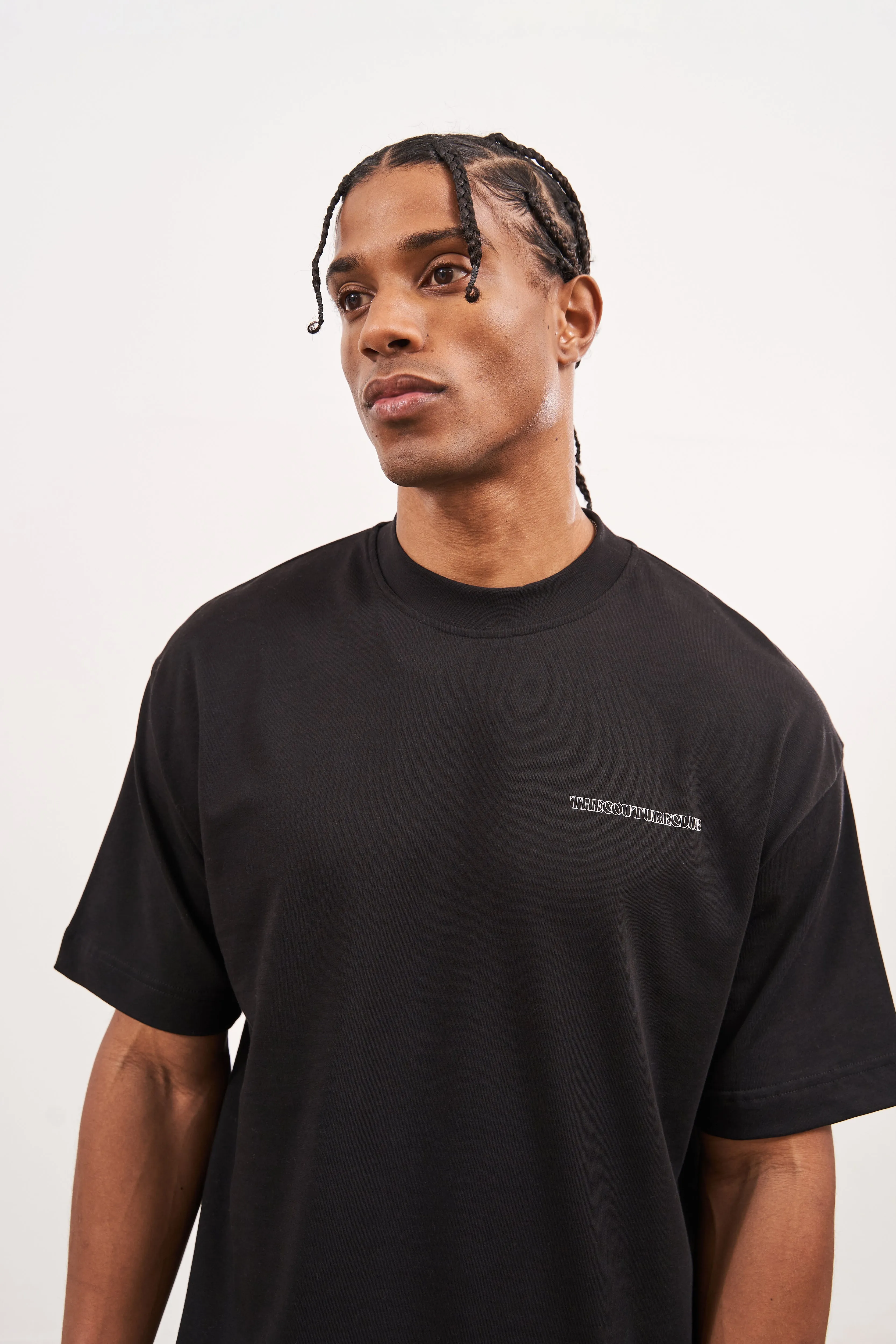 SEASON 24 RELAXED FIT T-SHIRT - BLACK